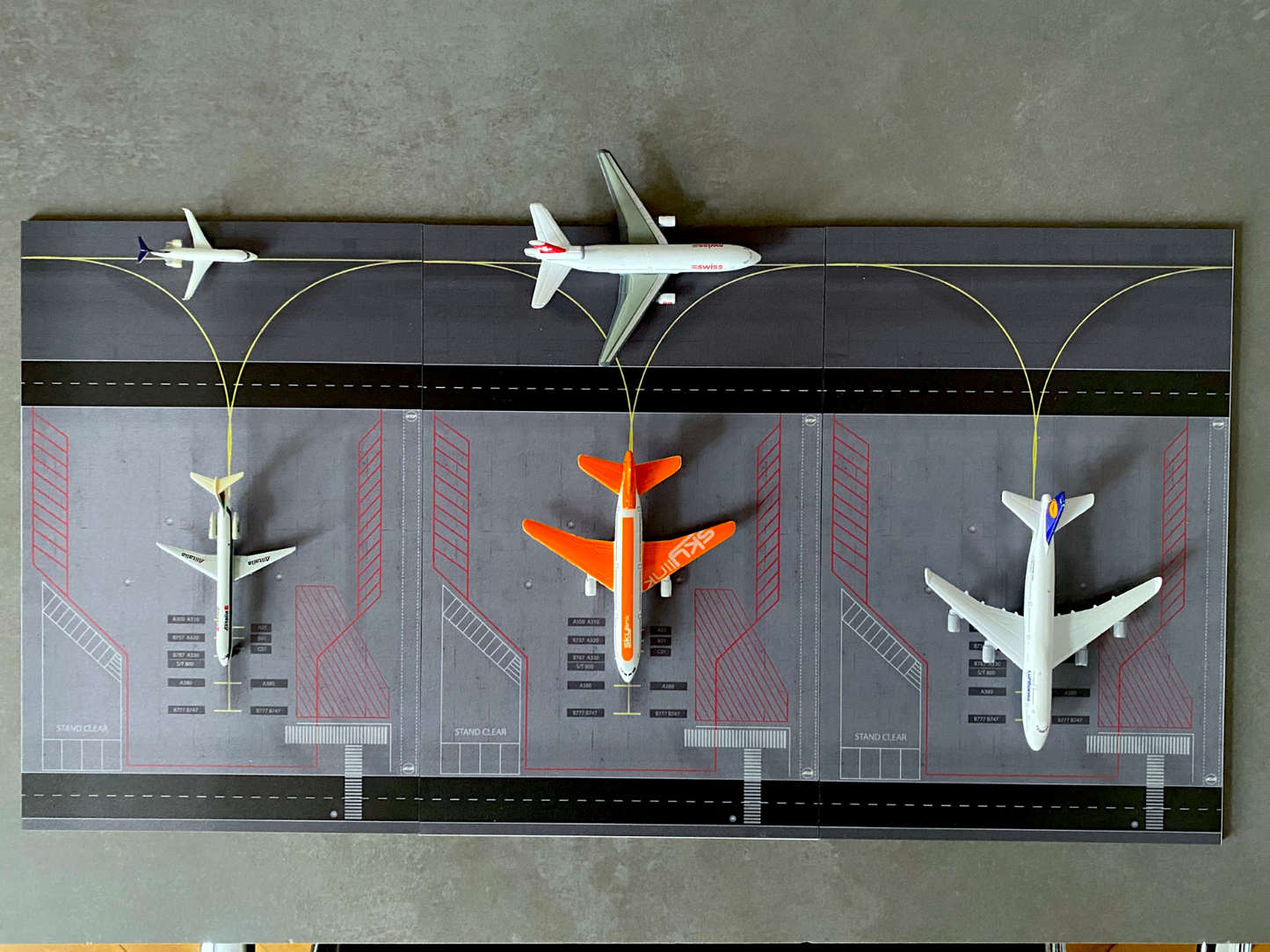 "Night Shadow" Parkposition AIRPORT, 1:500 Diorama - Kombinierbar!