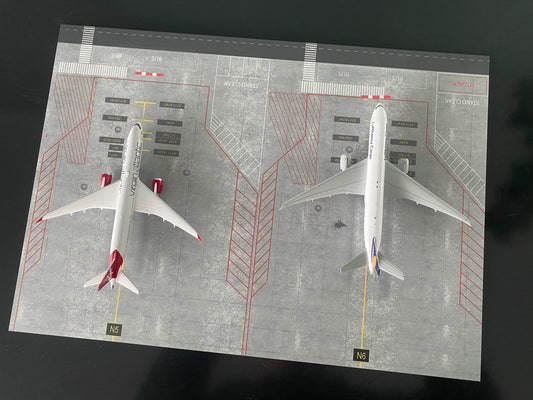 Double VIP Parking Position 1:400 Flughafen